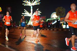 BIB: 
                            <button type="button" onclick="openModal(16206524)" class="btn btn-primary btn-sm float-right btn-popup" data-toggle="modal" data-target=".modal-high-quality">
                        <i class="fas fa-shopping-cart"></i> Add to Cart
                    </button>
                                            <button type="button" onclick="isThisMe(16206524, true)" class="btn btn-success btn-sm float-right btn-popup btn-isme hidden" data-toggle="tooltip" data-placement="bottom" title="นี่คือรูปของคุณใช่ไหม คลิกที่นี่เพื่อเอาเข้าอัลบั้ม">
                        <i class="fas fa-plus"></i> Add to album
                    </button>
                    <button type="button" onclick="isThisMe(16206524, false)" class="btn btn-warning btn-sm float-right btn-popup btn-isnotme hidden">
                        <i class="fas fa-ban"></i> Remove from album
                    </button>